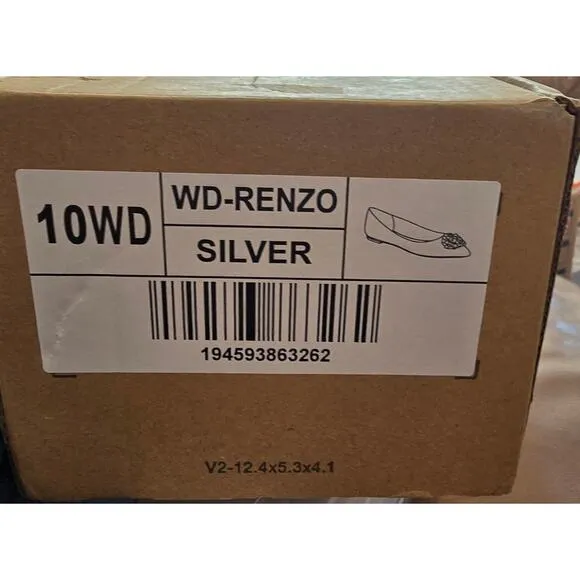 Journee Women's Renzo Jeweled Flats New in Box Silver Size 10 WD