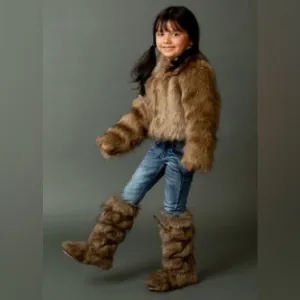 Joyfolie Kids Boots in Faux Wolf Fur Size 3