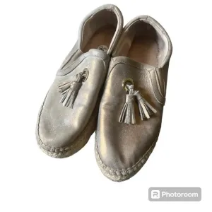 J/Slides cream leather espadrilles wicker coastal slide on shoes with a tassel