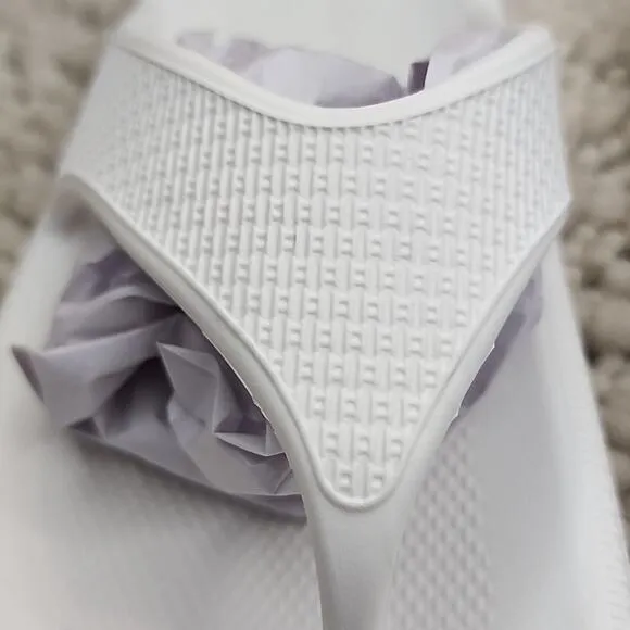 J/SLIDES EVA SQUISH SANDALS WHITE LADIES SLIDES SIZE 8 NIB