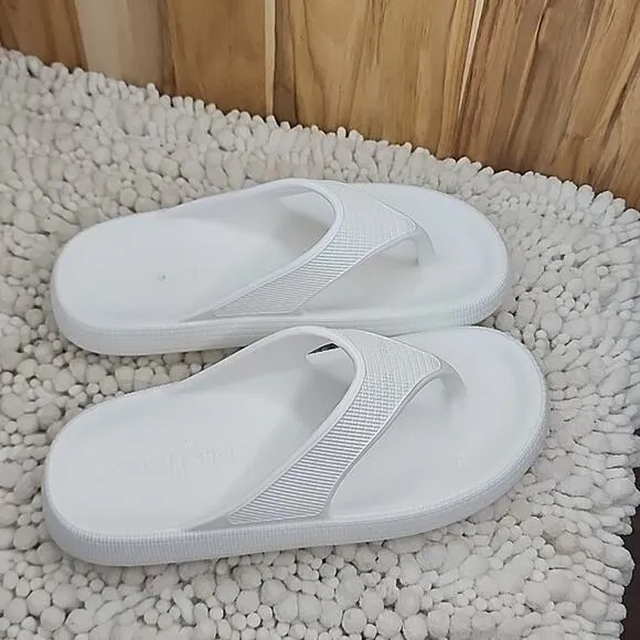 J/SLIDES EVA SQUISH SANDALS WHITE LADIES SLIDES SIZE 8 NIB