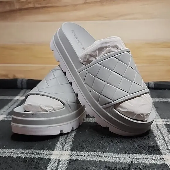 J/SLIDES QUILTED GREY PLATFORM SANDALS WOMEN'S SIZE 8 SO CUTE NWB
