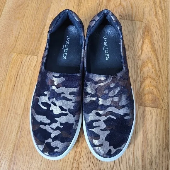 J/SLIDES Size 8.5 Ariana Camo Slip On Sneakers