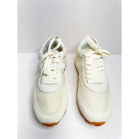 J/Slides Sneakers Size 7 Cream Leather Lifestyle Athletic and Training Shoes NEW
