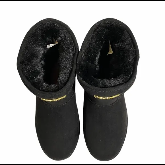 Juicy Couture Black Faux Fur Lined Boots with Gold Studs Size 7