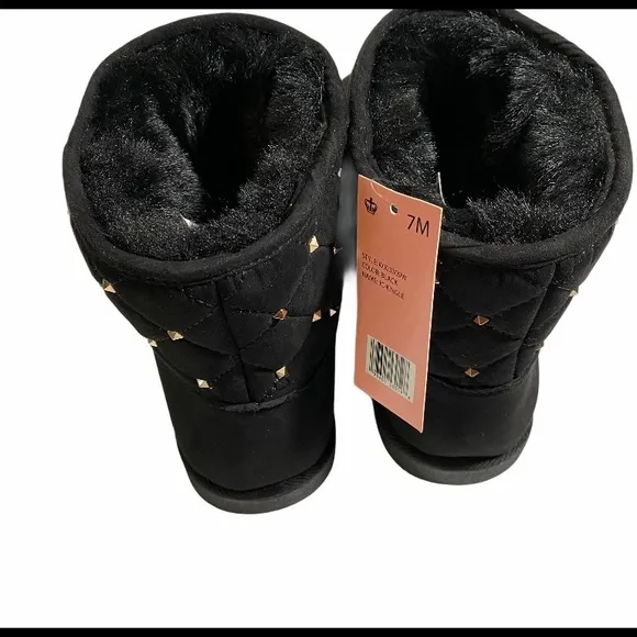 Juicy Couture Black Faux Fur Lined Boots with Gold Studs Size 7