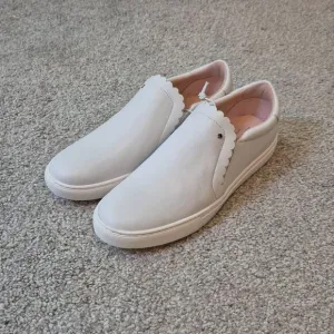 KATE SPADE Aleta Slip-On Leather Sneakers Size 8.5 White