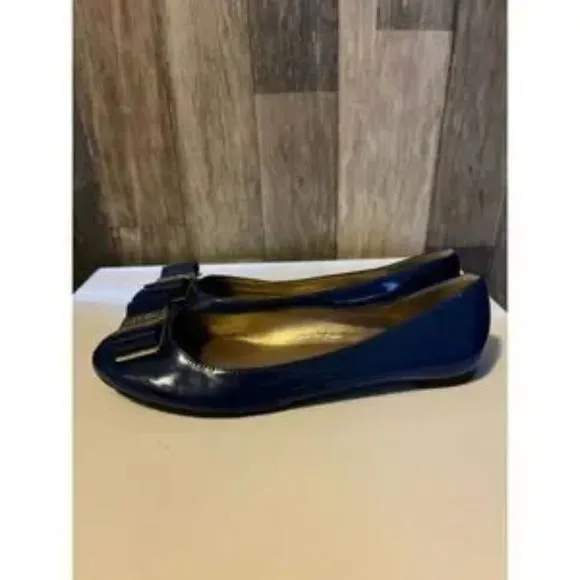 Kate Spade Blue Patent Leather Flats with Signature Bow and Gold Tags. Sz 8 NWT