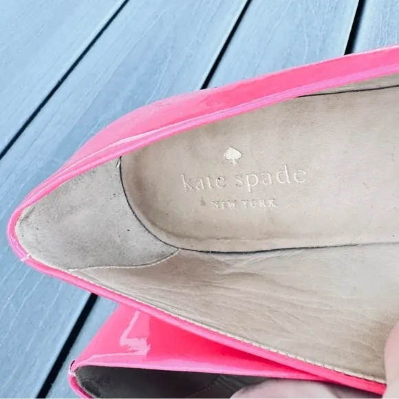 Kate Spade Neon Pink Patent Leather Apple Rare Pointed Toe Flats Vibrant Size 7
