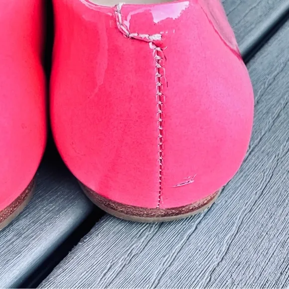 Kate Spade Neon Pink Patent Leather Apple Rare Pointed Toe Flats Vibrant Size 7
