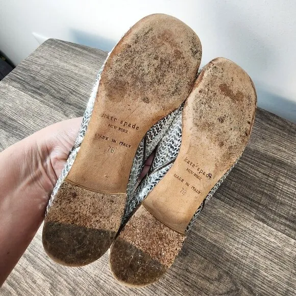 Kate Spade Silver Sequin Ballet Flats Size 7 Avant Garde Luxury Designer Comfort