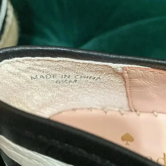 Kate Spade Women’s Closed Toe Slip on Flat Shoes Espadrilles size 6.5 Stripe Bow