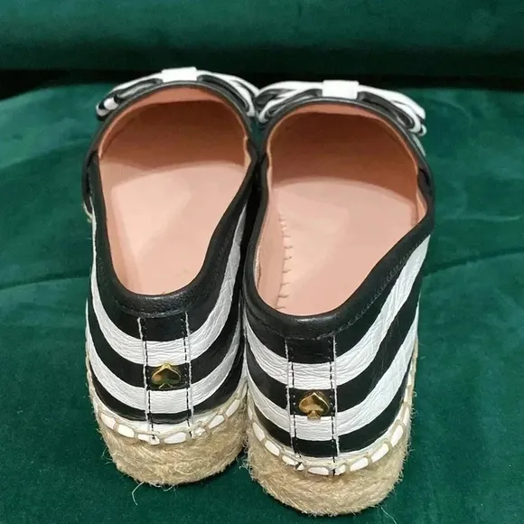 Kate Spade Women’s Closed Toe Slip on Flat Shoes Espadrilles size 6.5 Stripe Bow