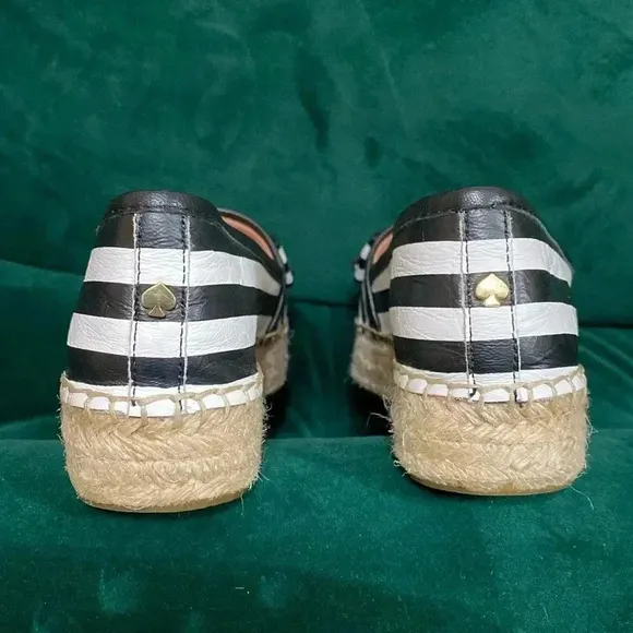 Kate Spade Women’s Closed Toe Slip on Flat Shoes Espadrilles size 6.5 Stripe Bow