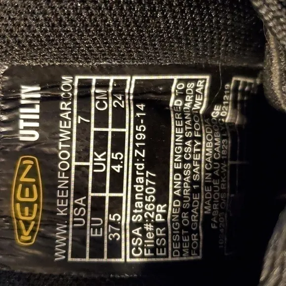 KEEN-  Black Premium Leather waterproof Safety toe Work Boots Comfort Zip Sz.7
