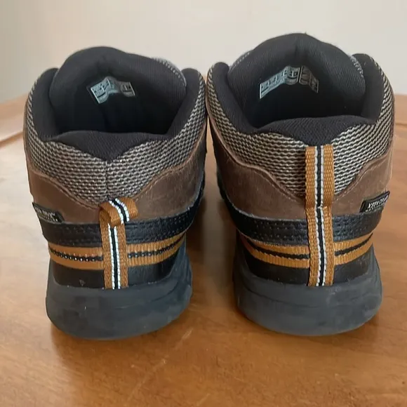 KEEN Dry Targhee Mid Waterproof Hiking Boots Youth Sz 1 Brown Leather