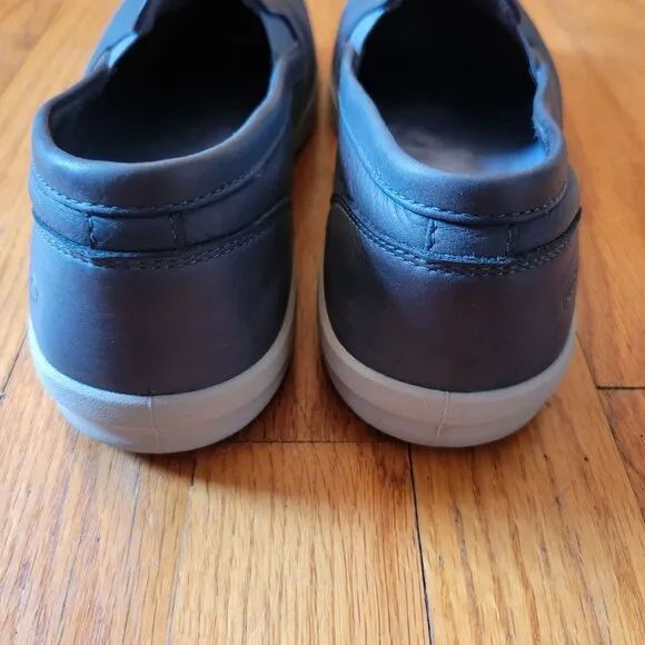 KEEN Slip On Sneakers Blue Leather 8.5 Comfort Loafers LORELAI
