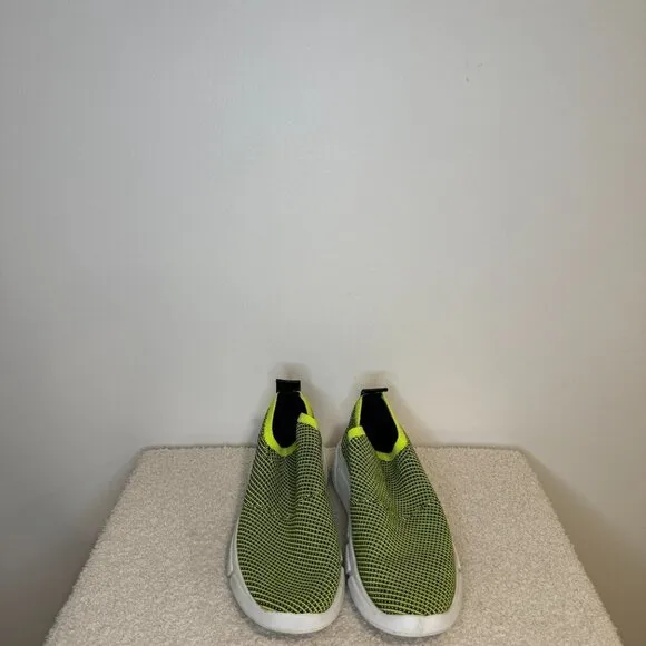 Kendall   Kylie | Caleb Slip-On Sneakers
