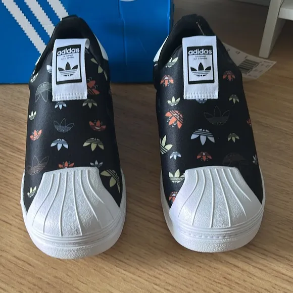 Kids Adidas Superstar 360C Size 3