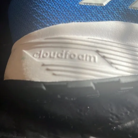 Kids sneakers