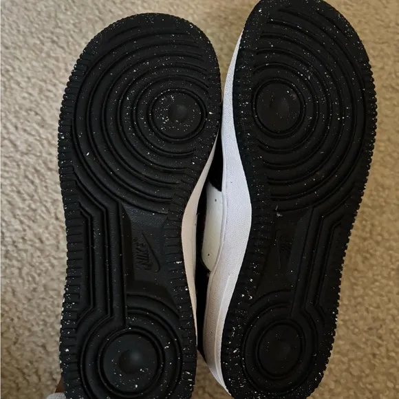 Kids sneakers