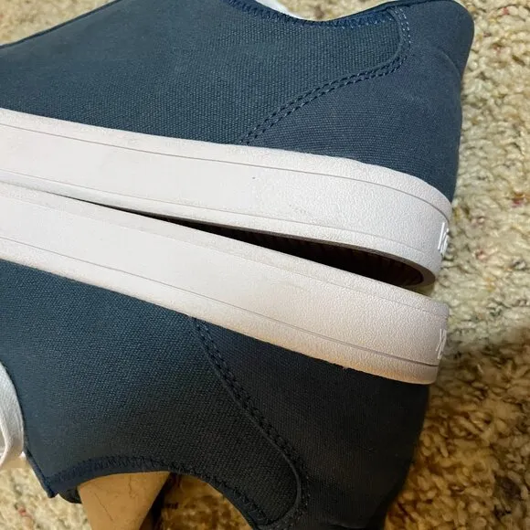 Kizik Irvine Slip On Sneakers Tidepool Blue