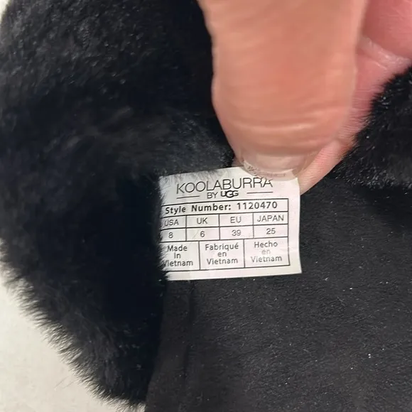 KOOLABURRA By UGG Roubie Fuzz Black Slides Size 8 NEW