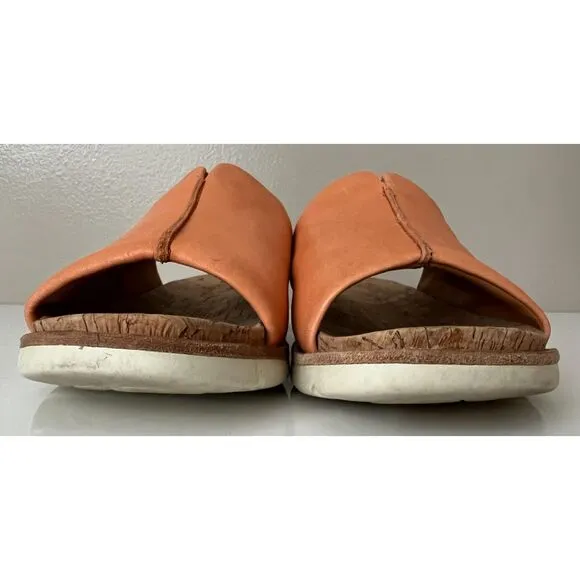 Kork-Ease Leah rust-cayenne colored slide. Size 8.