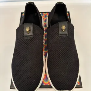 Kurt Geiger London Lorna Slip on Sneaker size 41/10