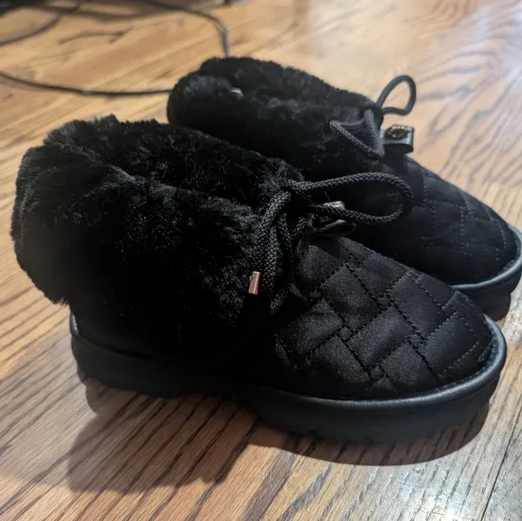 Kurt Geiger London Mini Orson Water Repellent Faux Fur Lined Puffer Cory