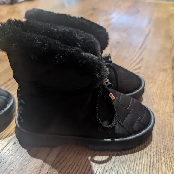 Kurt Geiger London Mini Orson Water Repellent Faux Fur Lined Puffer Cory