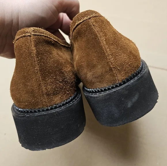 La Canadienne 10 Tan Brown Suede Leather Horsebit Chain Loafers