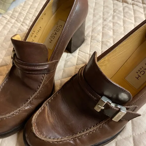 Ladies Brown Leather Made In Italy COACH New York Size 6 Loafers Office Shoes
