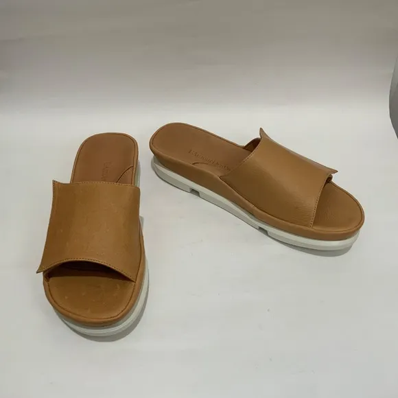 L'Amour Des Pieds Vester Tan Leather Slide Mule Sandal Comfortable Flat Shoe 9