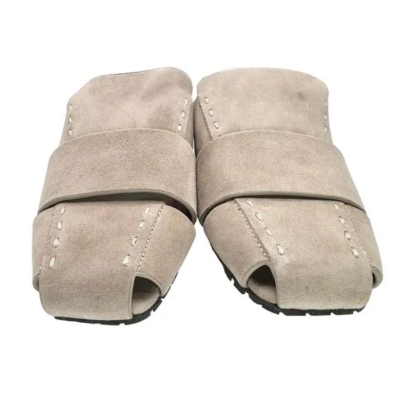 L’Amour Des Pieds | Women | Tarius Taupe Neutral Suede Mule Slides | Size 9 M