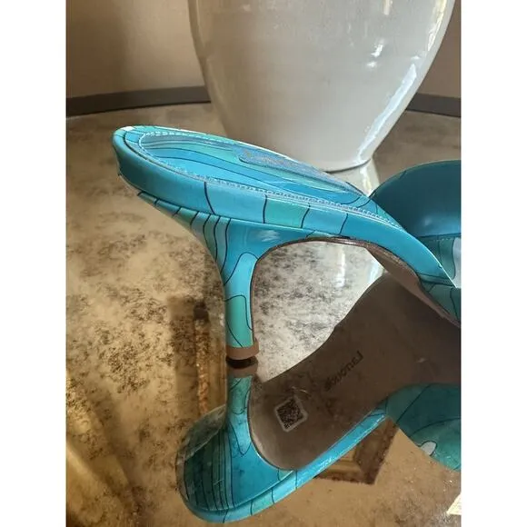 Larroude COLETTE Patent Wave Sandals Slides Mules 7.5 M - Blues $315