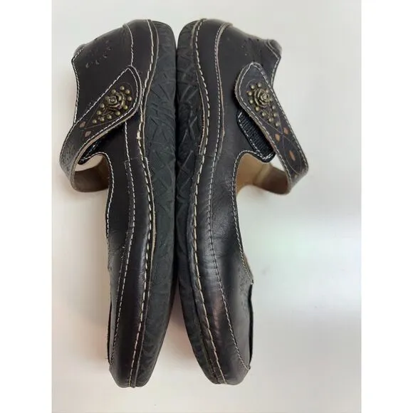 L'Artiste Lazarina Mary Jane flats. Size 38(W).
