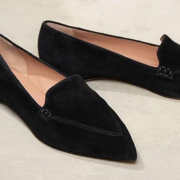 LEHOOR Women Casual Pointed Toe Black Suede Loafers Size: 8