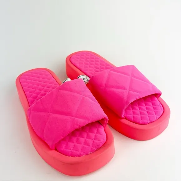 Lemaré Pink Slide Sandal Size