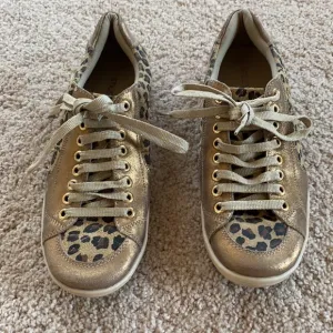 Leopard Print Mixed Media Stiletto Sneakers EU 37