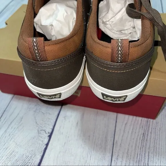 Levi’s Alpine Stacked Sneakers