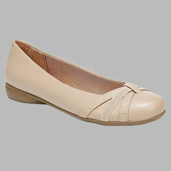 Life stride simply comfort ballet flats, cream colored, size 10, new