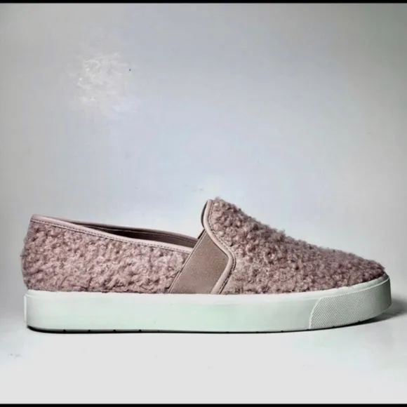 Like new Vince Blair Pink Faux Shearling Slip on Sneaker