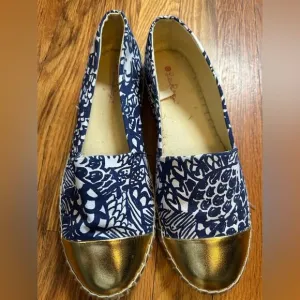 Lilly Pulitzer For Target Espadrilles in Swim Upstream Size 9