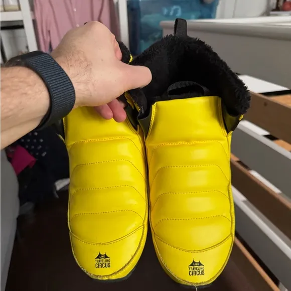LINE Traveling Circus Yellow Boots