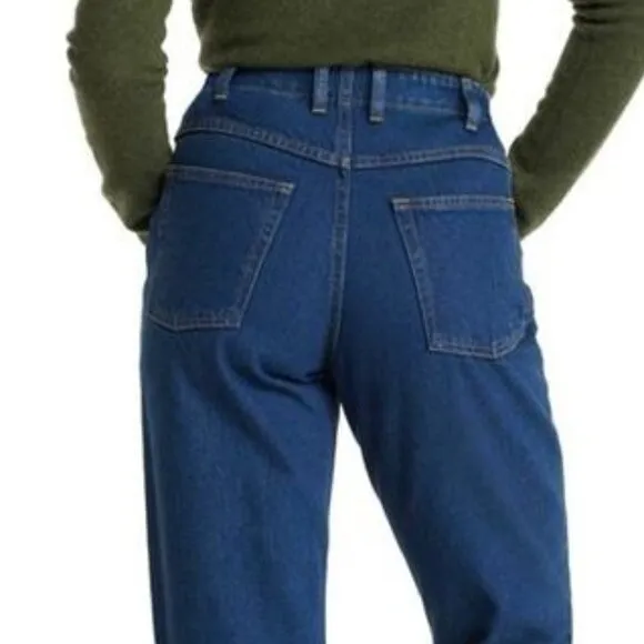 L.L. BEAN LADIES CLASSIC FIT 93% COTTON DENIM BLUE JEANS