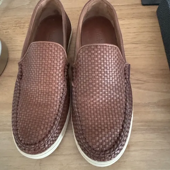 LN Johnnie-O Men’s La Jolla Slip On Leather Sneakers