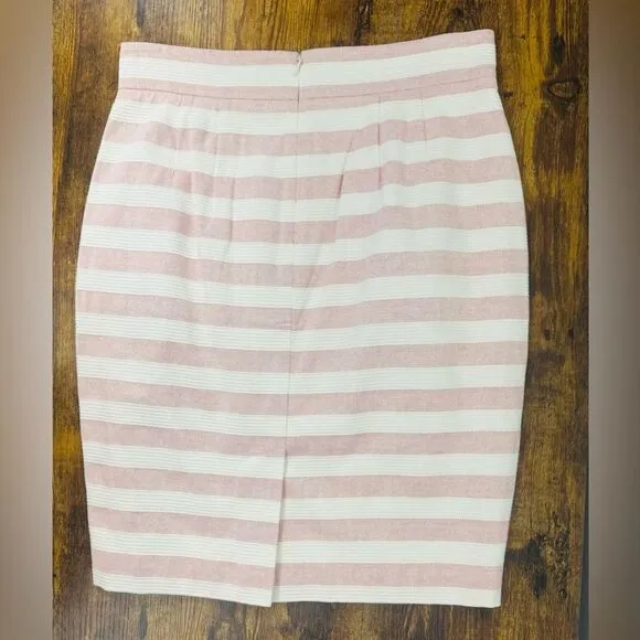 LOFT high waisted pencil skirt CURVY- Size 6 NWT
