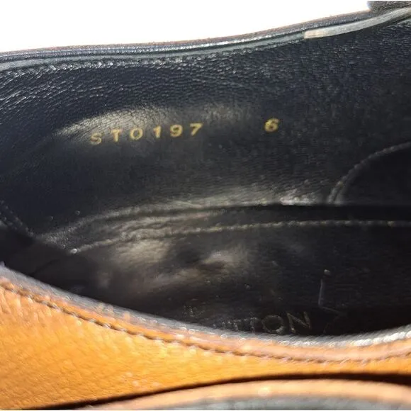 Louis Vuitton Mens Leather Loafers Authentic in EUC