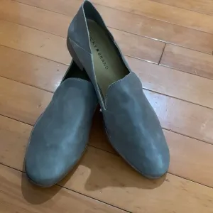 Lucky brand slip on loafers size 8.5 in new condition